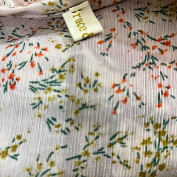 Pink floral blouse with ruffle collar and tie front size medium  Op7 - Picture 2 of 2